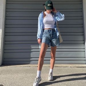 Renee Mid-Thigh Denim Shorts | DYNAMITE